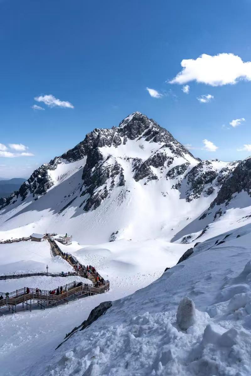 玉龙雪山